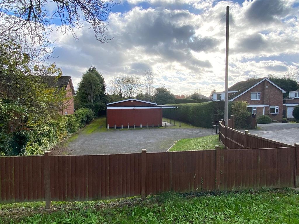 Land for sale in Welham Road, Retford DN22, £225,000 Zoopla
