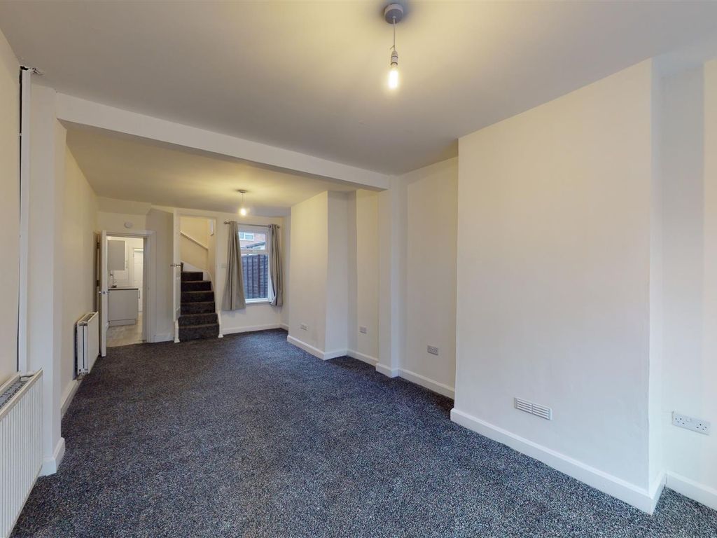 3 bed terraced house to rent in Preston Road, Hockley, Birmingham, West