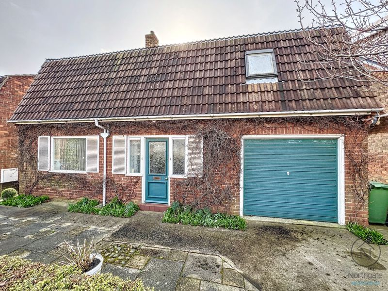 2 bed detached house for sale in Northfield Road, Billingham TS22 Zoopla
