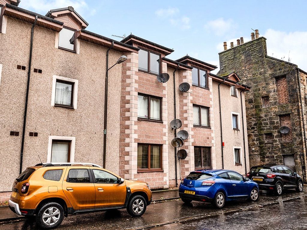 2 bed flat to rent in Oliphant Court, Stirling, Stirlingshire FK8 Zoopla