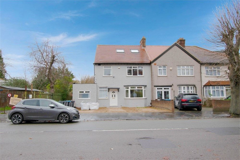 Norbury Avenue, London SW16