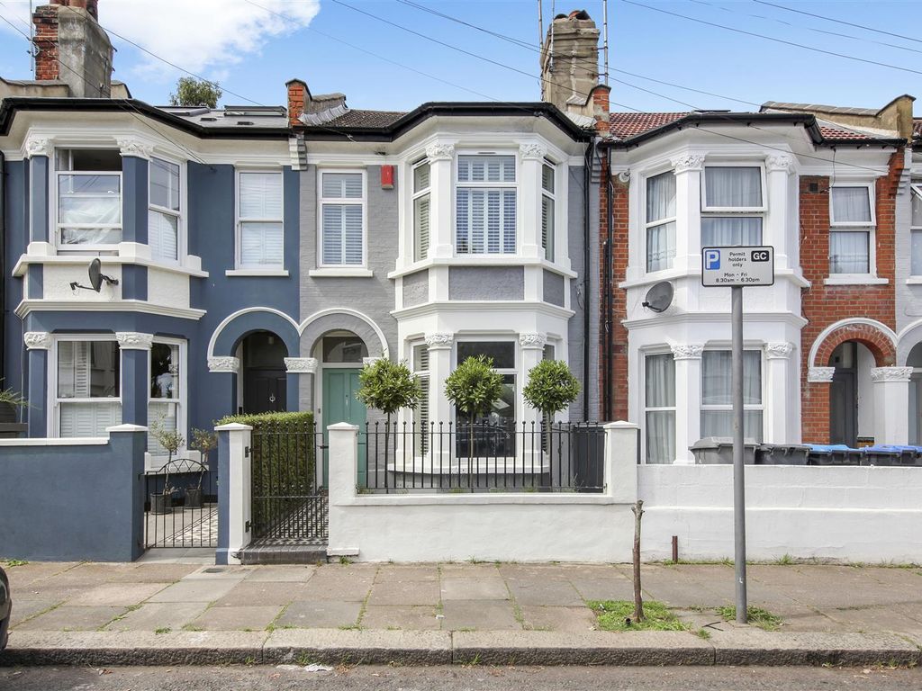3 bed terraced house for sale in Churchill Road, London NW2 Zoopla