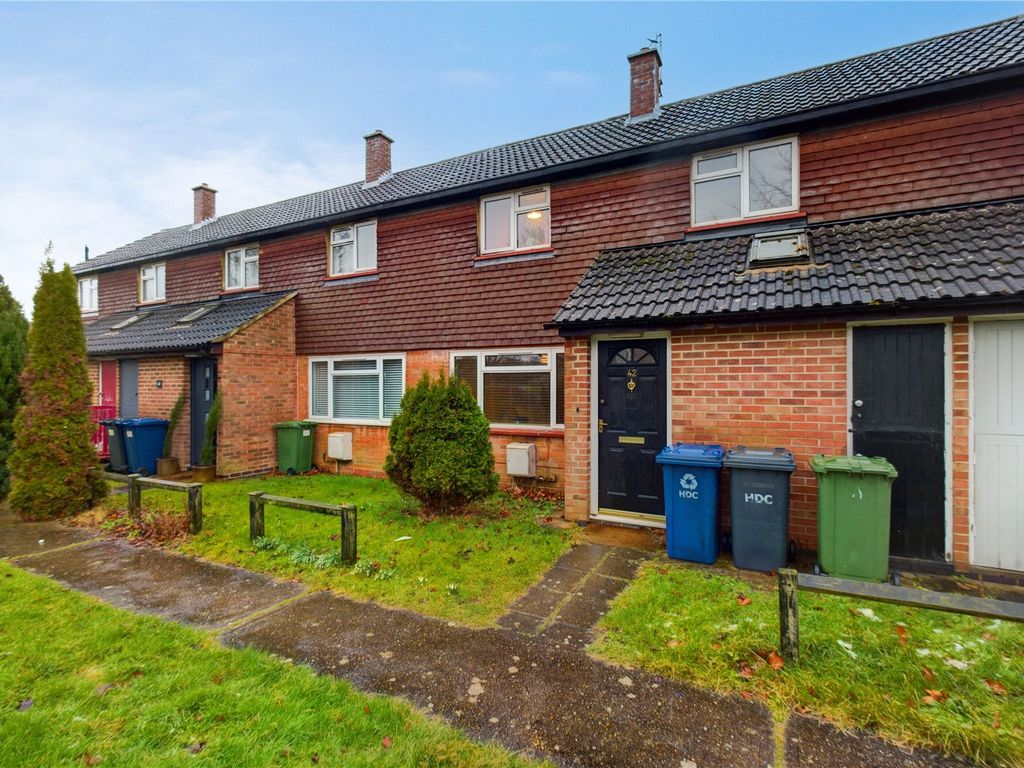 2 bed terraced house for sale in Bath Crescent, Wyton, Huntingdon