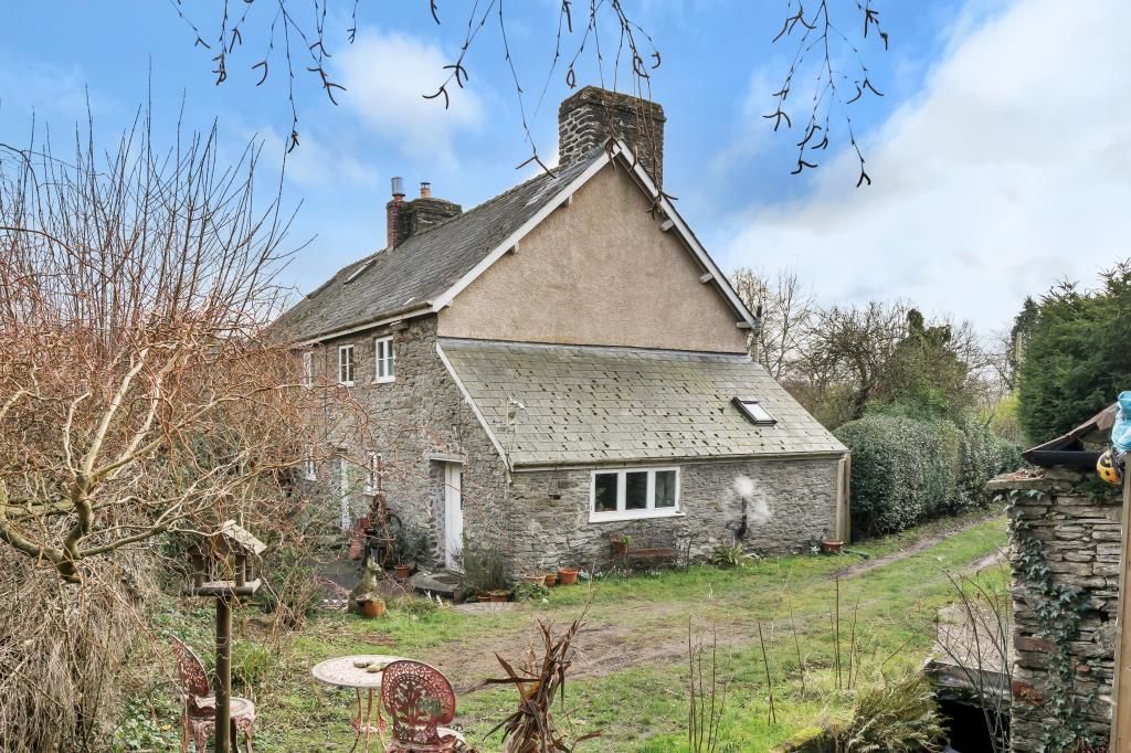 4 bed cottage for sale in Evenjobb, Powys LD8 Zoopla