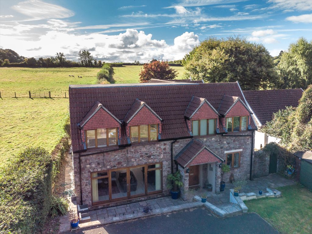 5 bed detached house for sale in Sandy Lane, Lower Failand, Bristol BS8