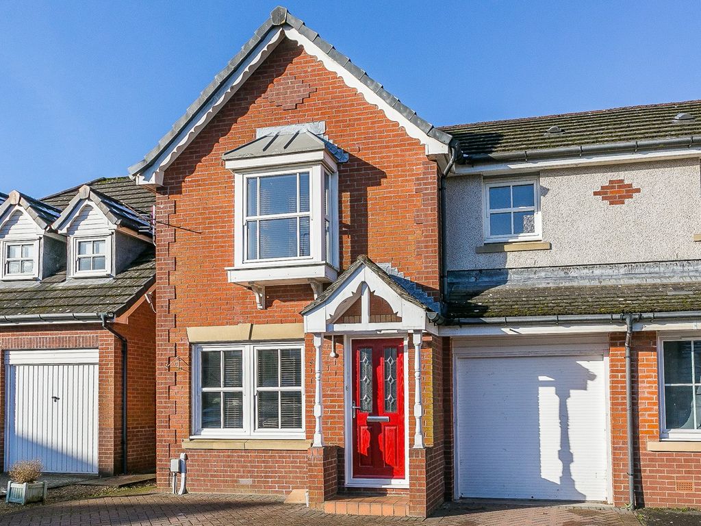 3 bed semidetached house for sale in Briarcroft Drive, Robroyston