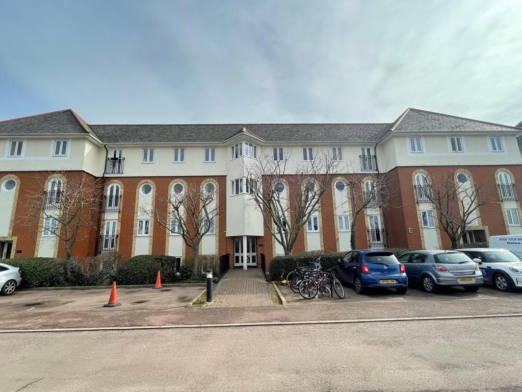 2 bed flat to rent in Walsingham Close, Hatfield AL10 Zoopla