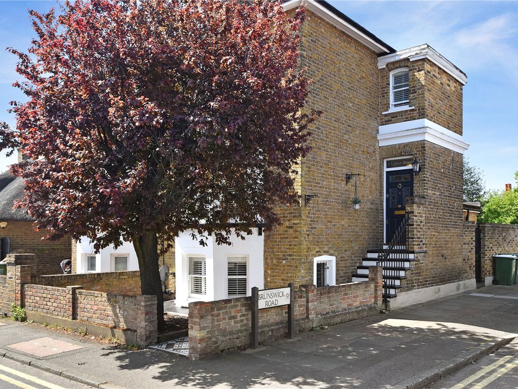 3 bed semidetached house for sale in Upton Road, Bexleyheath DA6, £