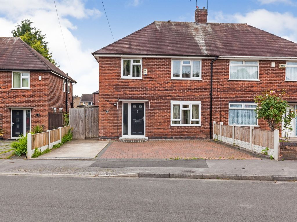 3 bed semidetached house for sale in Lime Tree Road, Hucknall, Nottingham NG15 Zoopla