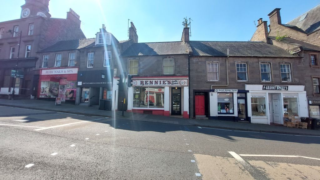 Retail premises for sale in 8, East High Street, Forfar DD8, £80,000