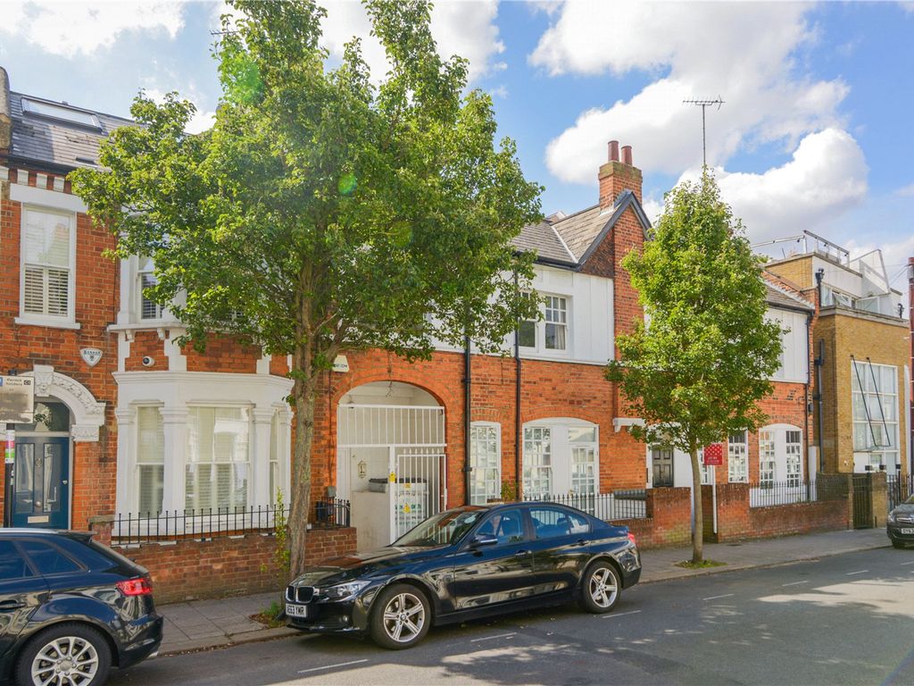 2 bed flat for sale in Mossbury Road, London SW11 Zoopla