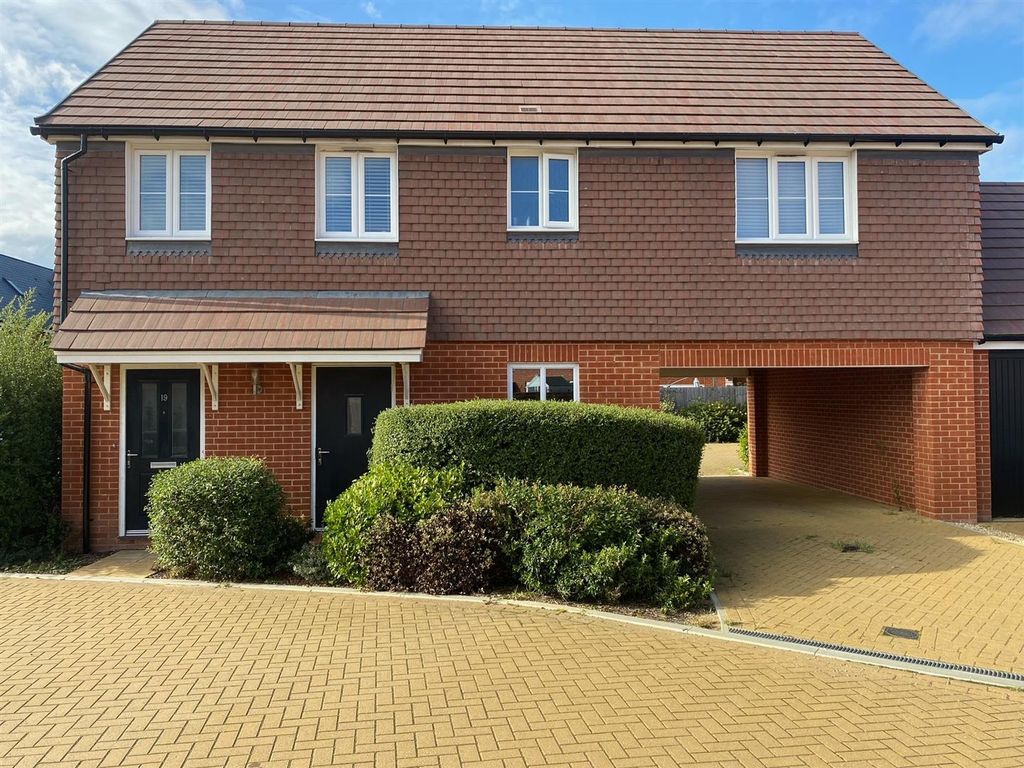 New home, 2 bed detached house for sale in Narrowleaf Drive, Ringwood