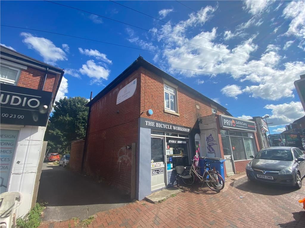 Retail premises for sale in 8486 High Road, Southampton, Hampshire