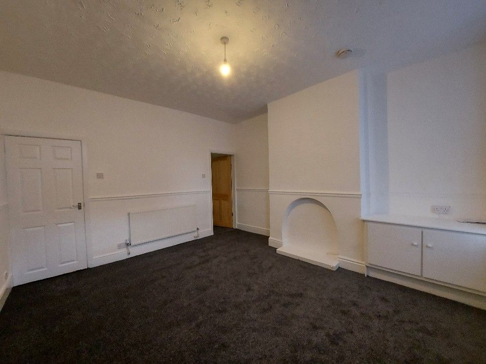 2 bed terraced house to rent in St. Philips Street, Nelson BB9, £500
