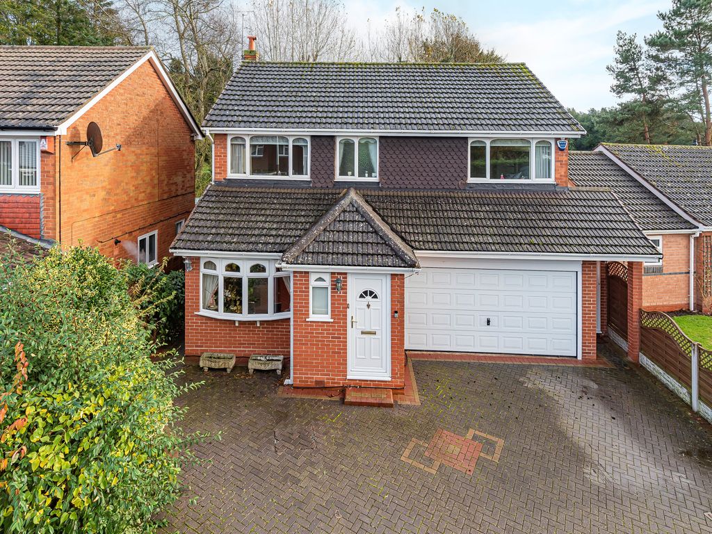 4 bed detached house for sale in Fairways Avenue, Stourbridge DY8 Zoopla