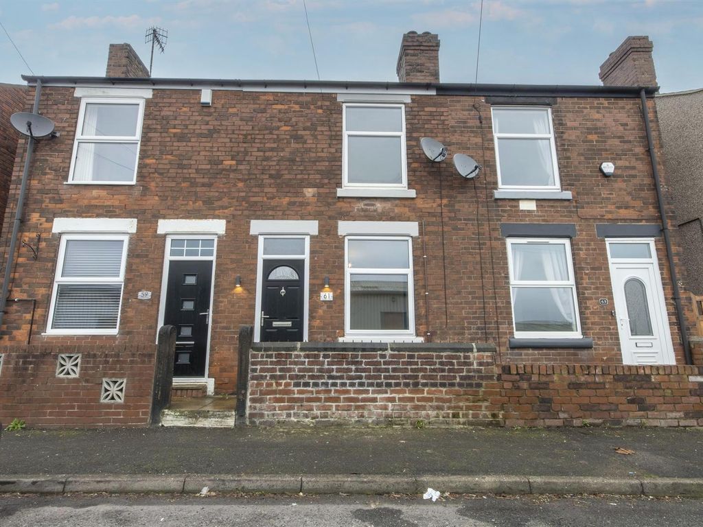 2 bed terraced house for sale in King Street North, Whittington Moor
