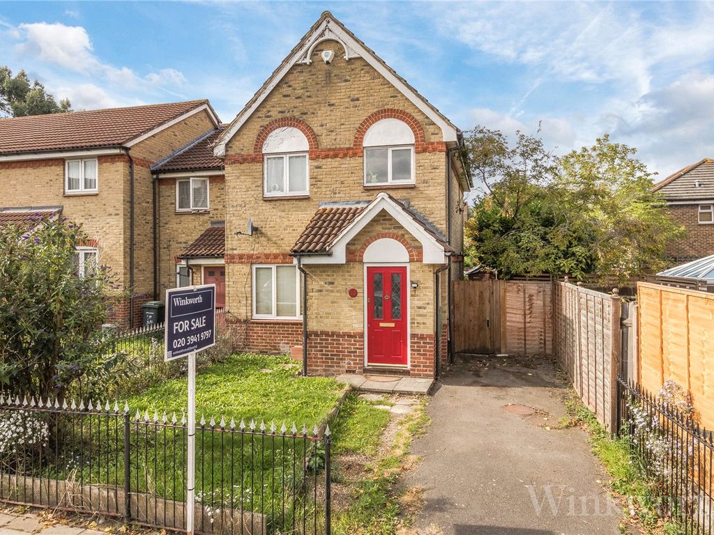 3 bed end terrace house for sale in Kangley Bridge Road, London SE26