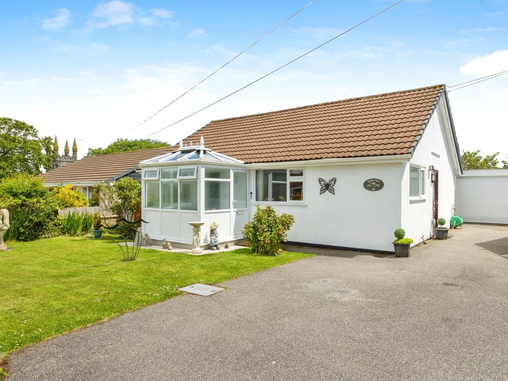2 bed bungalow for sale in Humphreys Close, St. Cleer, Liskeard, Cornwall PL14, £275,000 Zoopla