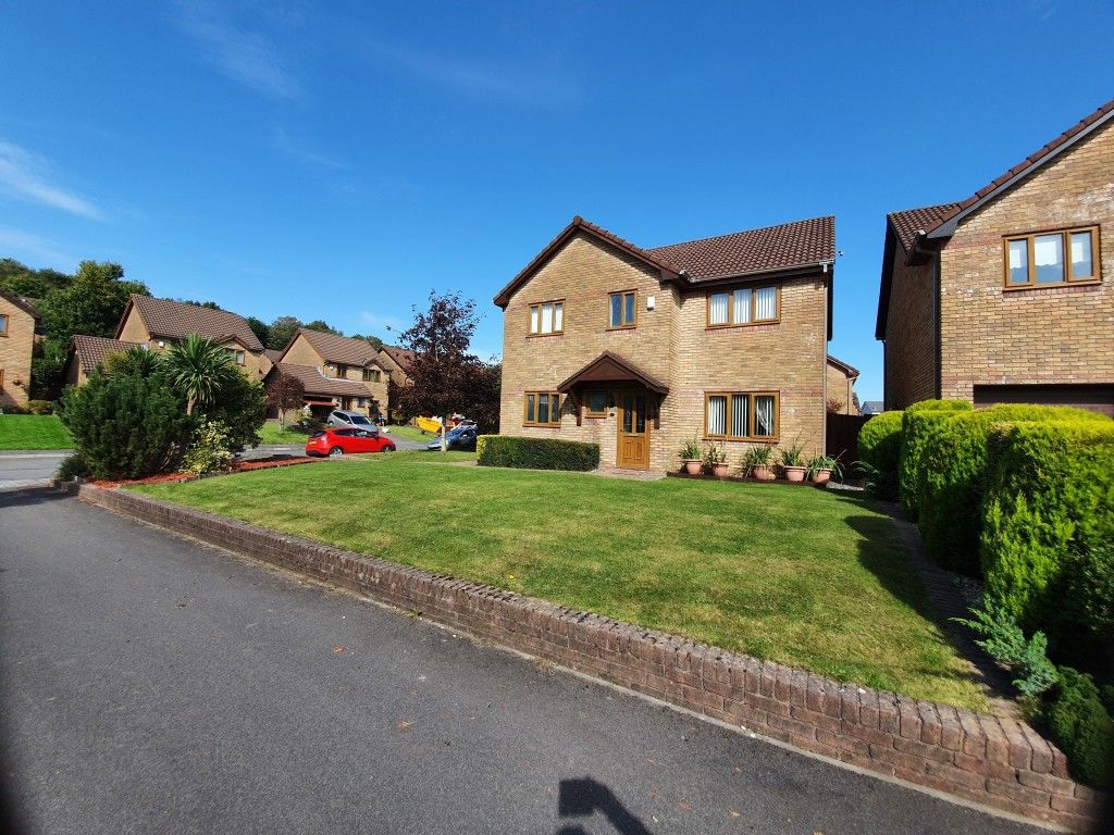 4 bed detached house to rent in Oakwood Drive, Clydach, Swansea SA8, Swansea, Zoopla