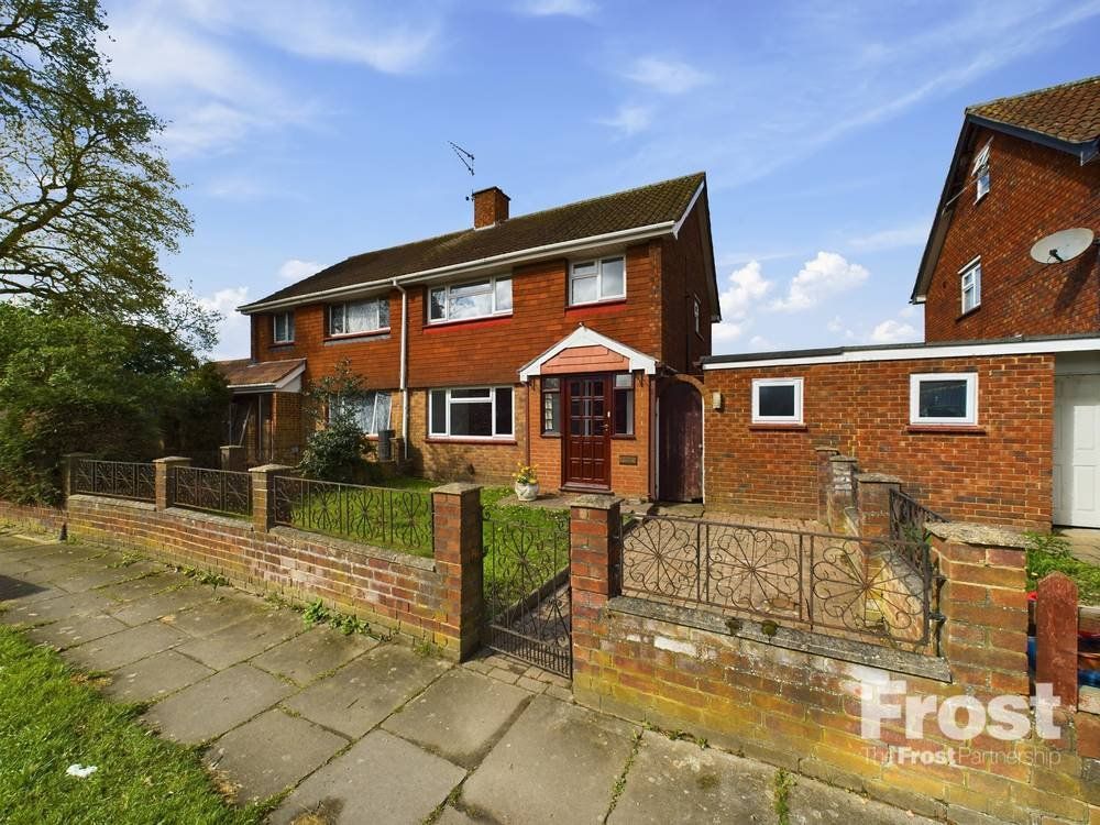 3 bed semidetached house for sale in St Marys Drive, Feltham TW14, £