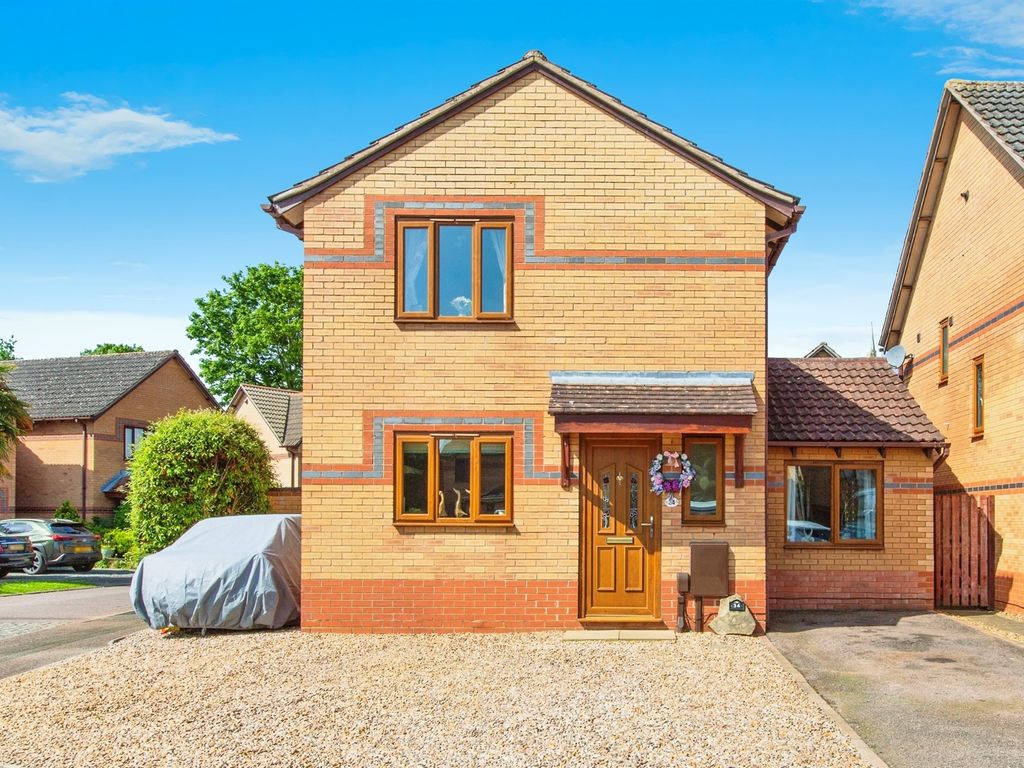 3 bed detached house for sale in Heritage Way, Raunds, Wellingborough
