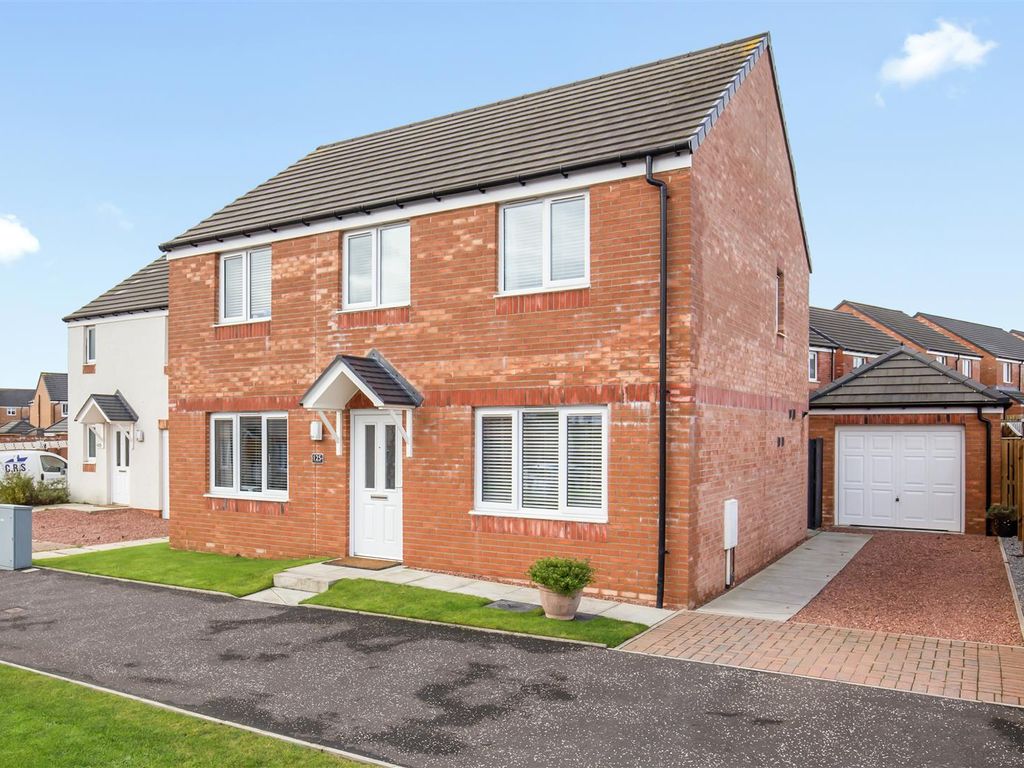 4 bed detached house for sale in 125 East Baldridge Drive, Dunfermline