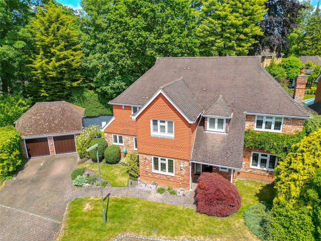 5 bed detached house for sale in Camberley, Surrey GU15 Zoopla