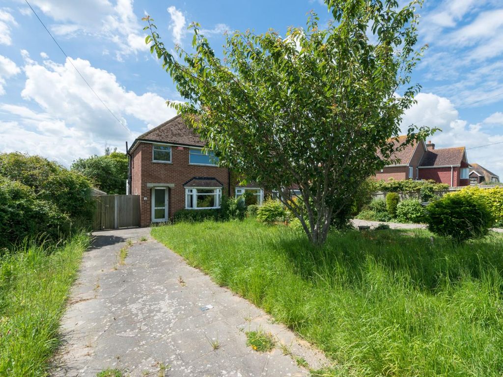 3 bed semidetached house for sale in Canterbury Road West, Cliffsend
