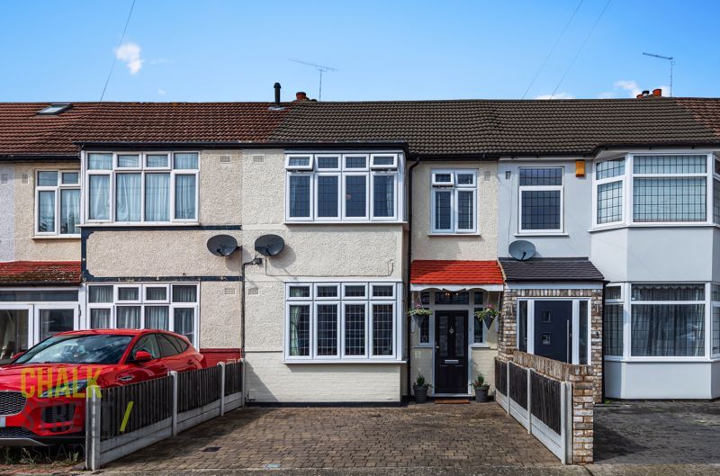 3 bed terraced house for sale in Amery Gardens, Gidea Park RM2 Zoopla