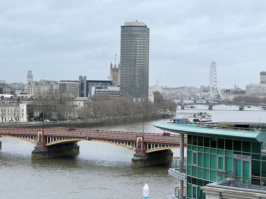 Saint George Wharf, Vauxhall, London SW8  