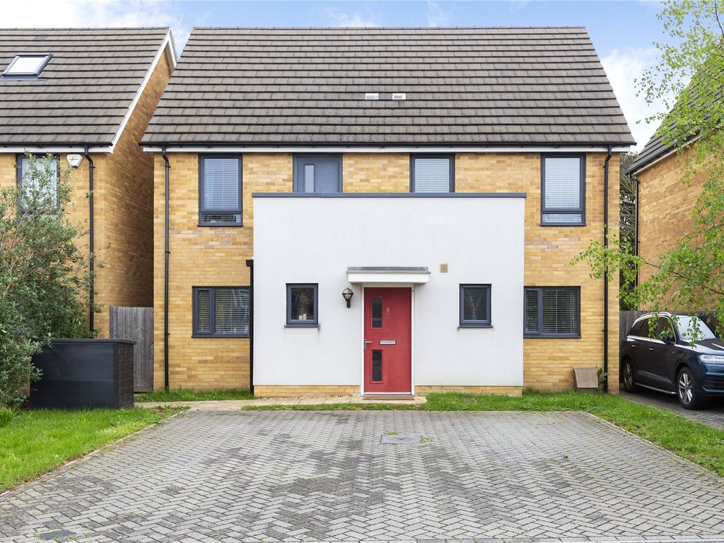 4 bed detached house for sale in Park Lane, Aveley, South Ockendon