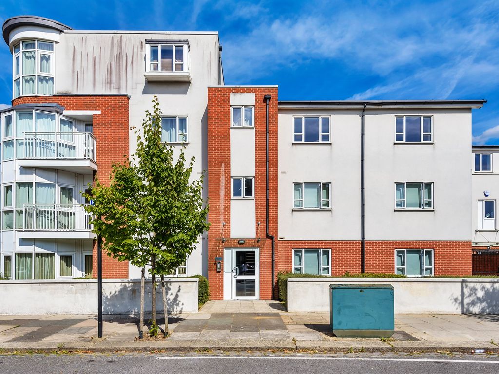 2 bed flat for sale in Hillcrest Road, London W5 Zoopla