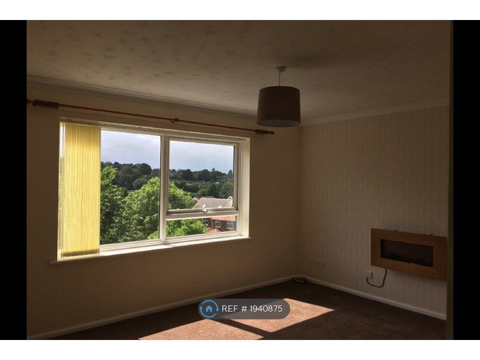 2 bed flat to rent in Broom, Rotherham S60, £625 pcm Zoopla