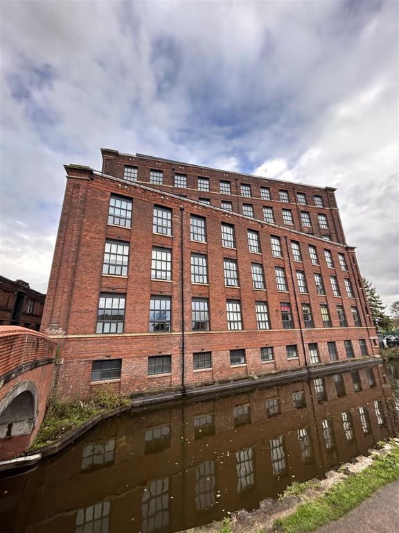 3 bed flat for sale in Mather House, Mather Lane, Leigh WN7, £240,000