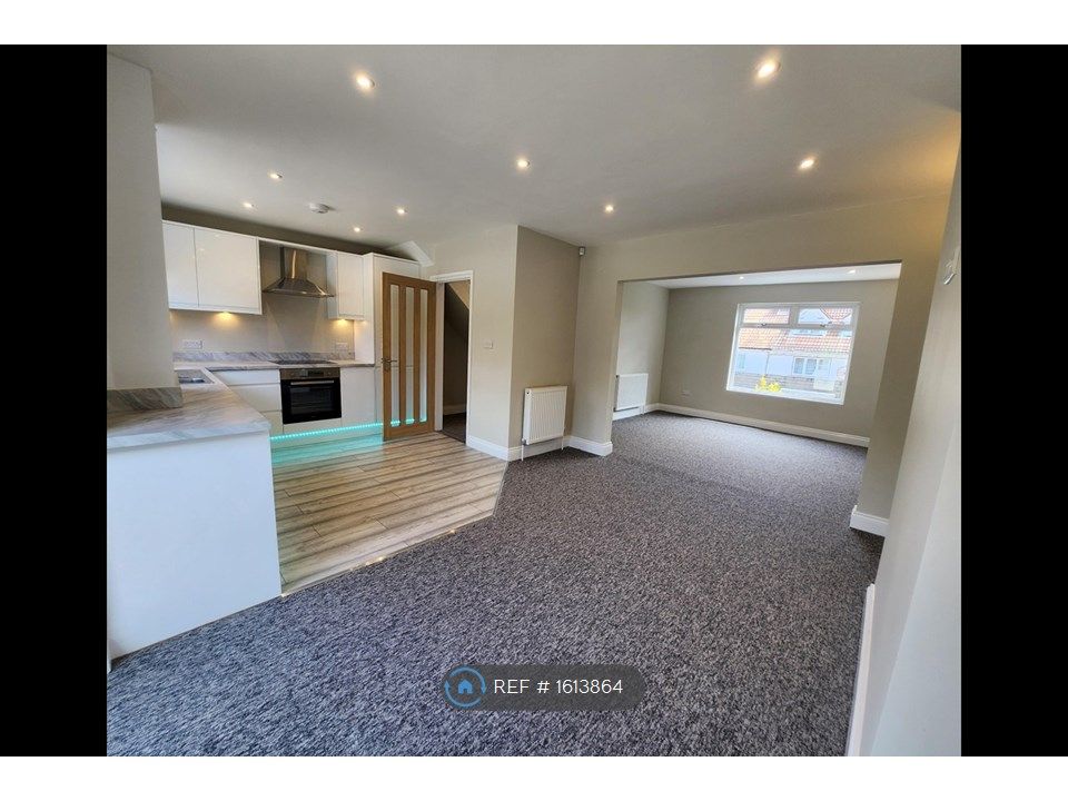 3 bed semidetached house to rent in Eastlyn Road, Bristol BS13 Zoopla