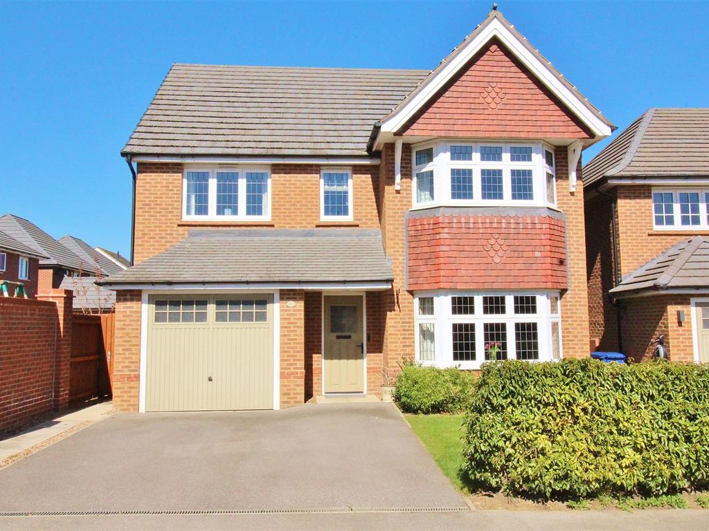 4 bed detached house for sale in Bramley Park Avenue, Sherburn In Elmet