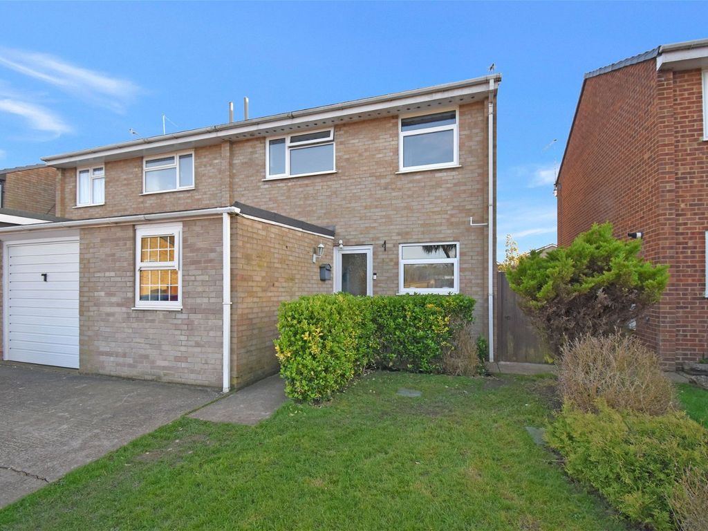 3 bed semidetached house for sale in Peartree Road, Herne Bay CT6, £