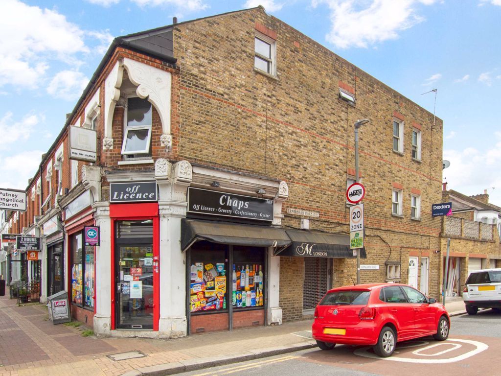 2 bed flat to rent in Lower Richmond Road, London SW15 - Zoopla