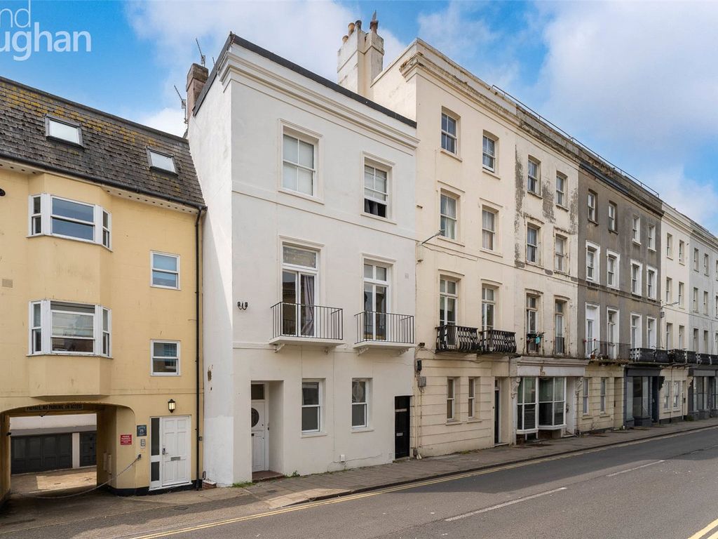 2 bed flat for sale in Bristol Road, Brighton, East Sussex BN2 Zoopla