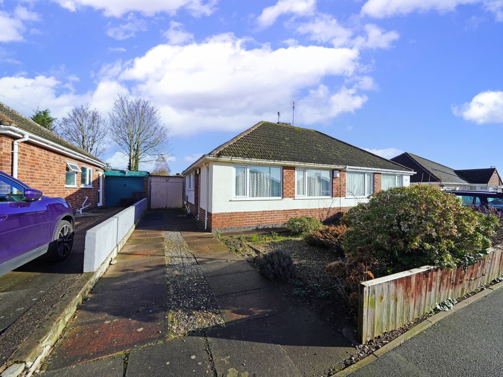 2 bed bungalow for sale in Lawnwood Road, Groby, Leicester