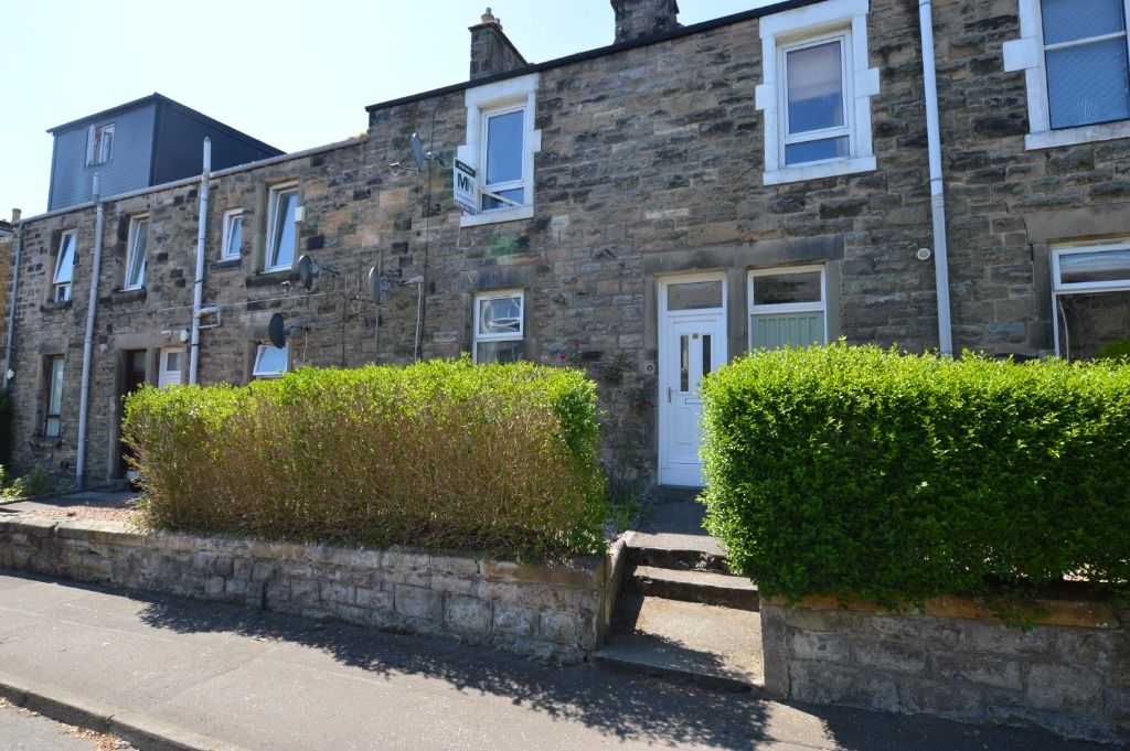 2 bed flat to rent in Regents Place, Kirkcaldy KY2 Zoopla