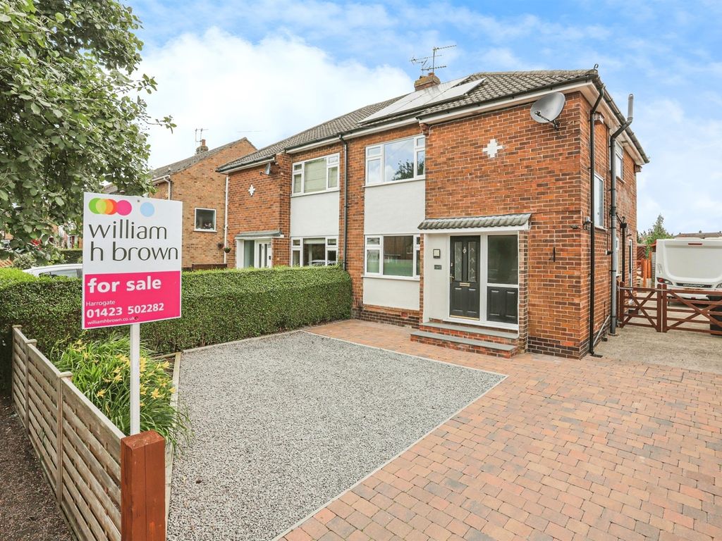 3 bed semidetached house for sale in Woodfield Road, Harrogate HG1, £