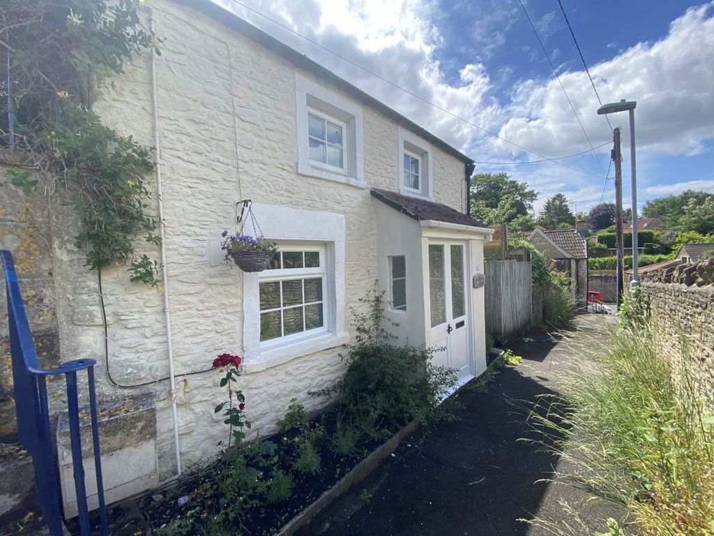 2 bed cottage to rent in Warminster Road, Beckington, Nr Frome BA11