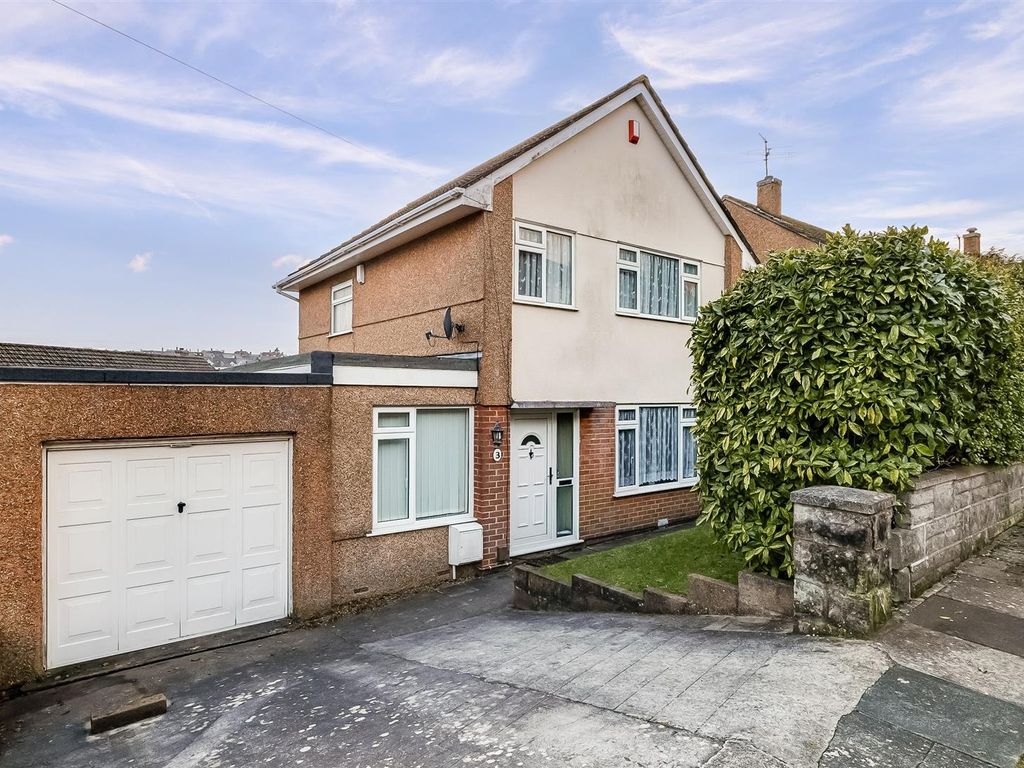 4 bed property for sale in Castleton Close, Mannamead, Plymouth PL3, £