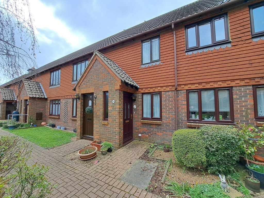 2 bed flat for sale in Church Bailey, Westham, Pevensey BN24, £189,950