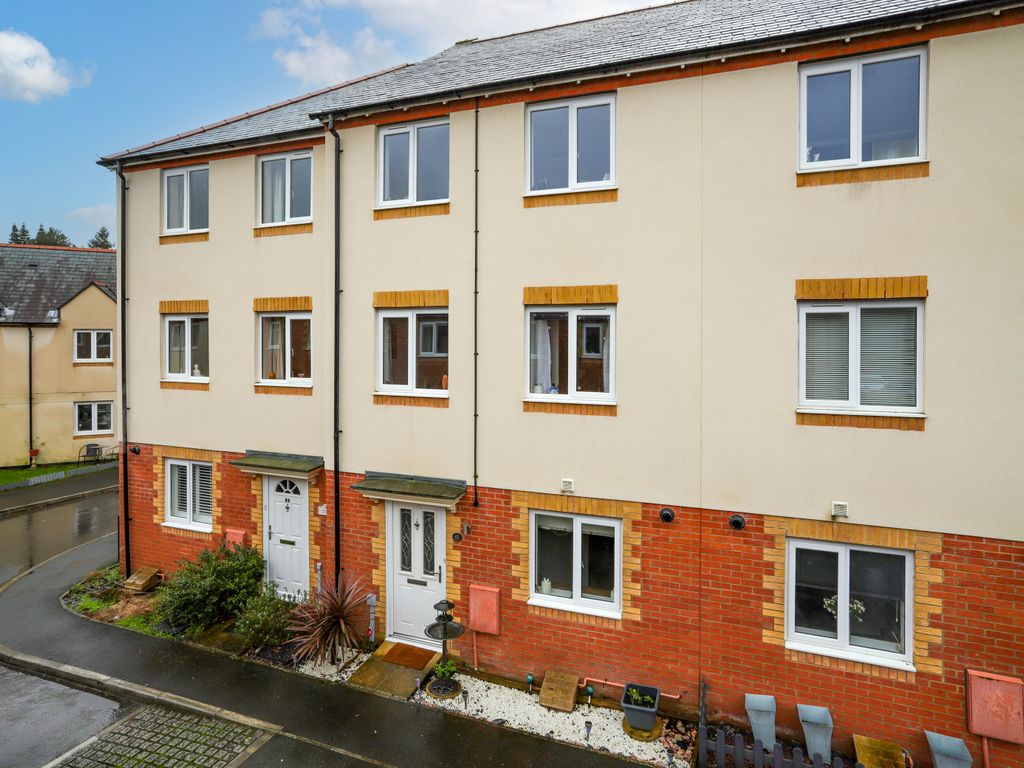 3 bed terraced house for sale in Templer Place, Bovey Tracey, Newton Abbot TQ13 Zoopla
