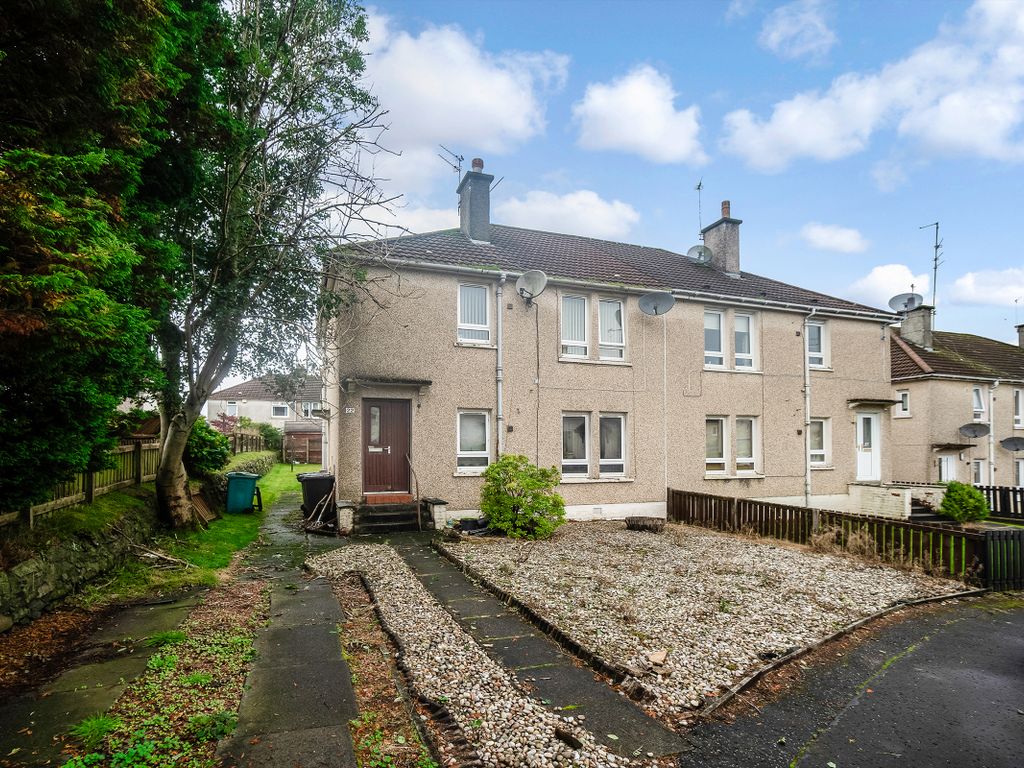 1 bed flat for sale in Jarvie Crescent, Kilsyth G65, £60,000 Zoopla