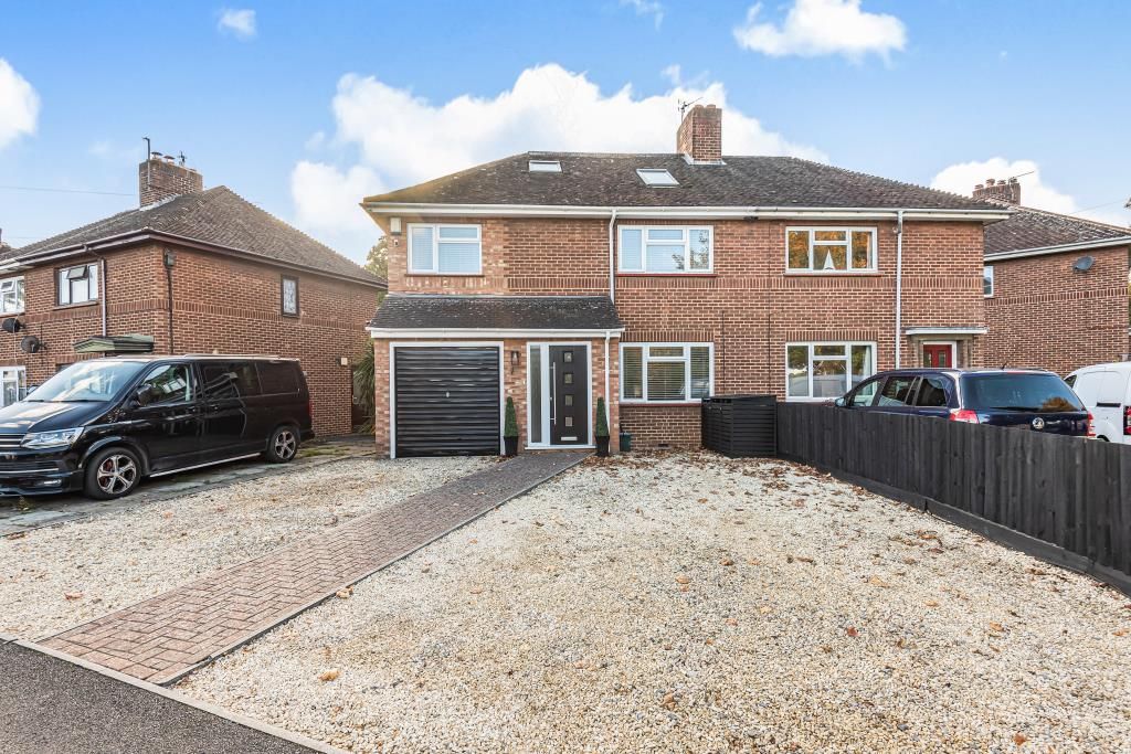 5 bed semidetached house for sale in Kennington, Oxford OX1, £575,000