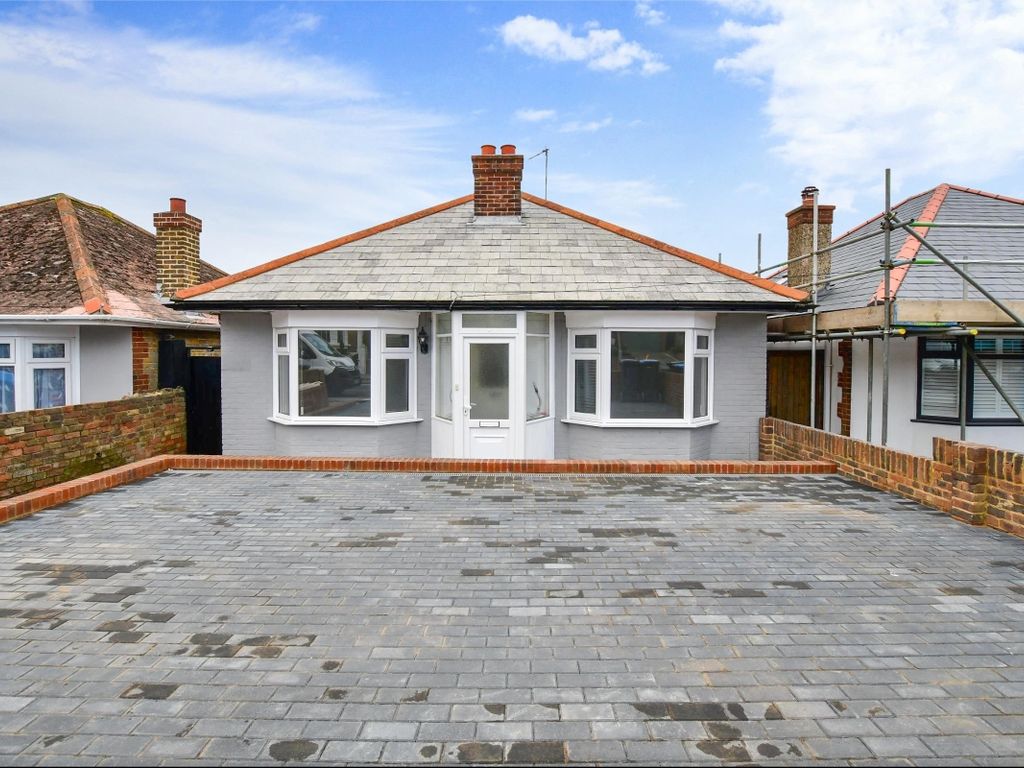 2 bed bungalow to rent in Margate Road, Ramsgate CT12 Zoopla