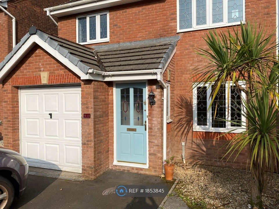 3 bed detached house to rent in Rowan Tree Close, Neath SA10, £1,200 pcm Zoopla